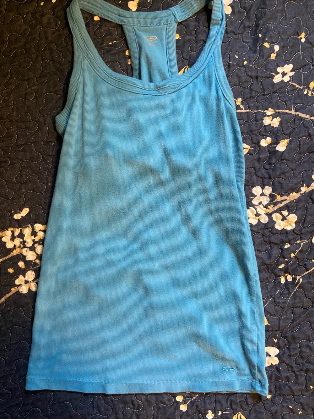 Champion Sleeveless Tank
Size - Medium